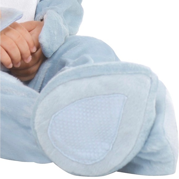 Baby Shark Costume - Picture 3 of 4